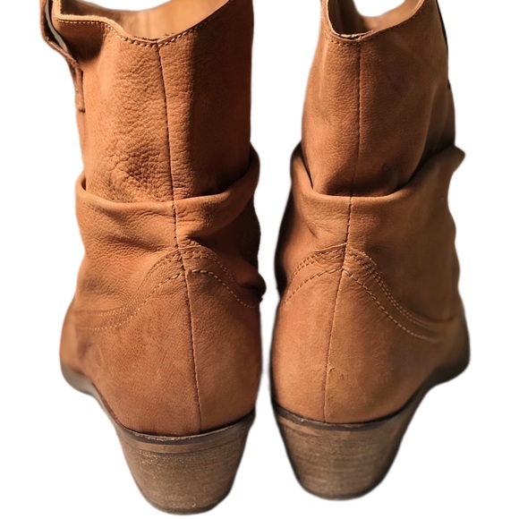 STEVE Madden Azzure Bootie size 10 - Picture 4 of 5